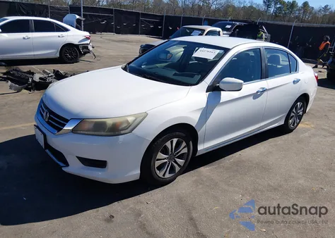 2015 Honda Accord Lx z USA, uszkodzony, nr VIN 1HGCR2F33FA275348